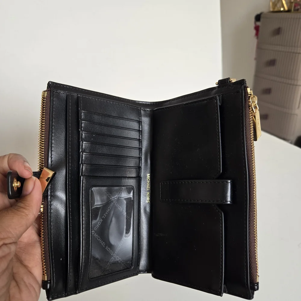 Michael Kors Black and Brown Faux Tiger Fur Stripe Clutch/Wallet Gold Hardware. - Picture 4 of 10